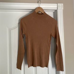 NWT Reitmans mock neck sweater